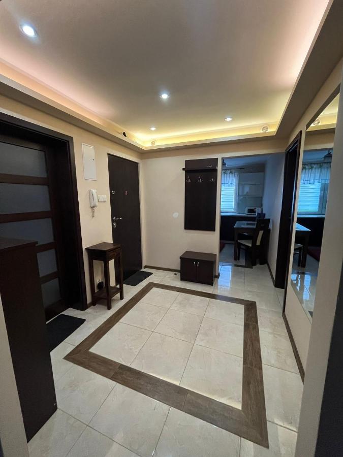 Luxury Apartaments Klimatyzacja 2 Radom Exteriör bild